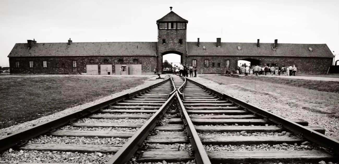 O Holocausto - genocídio sistemático