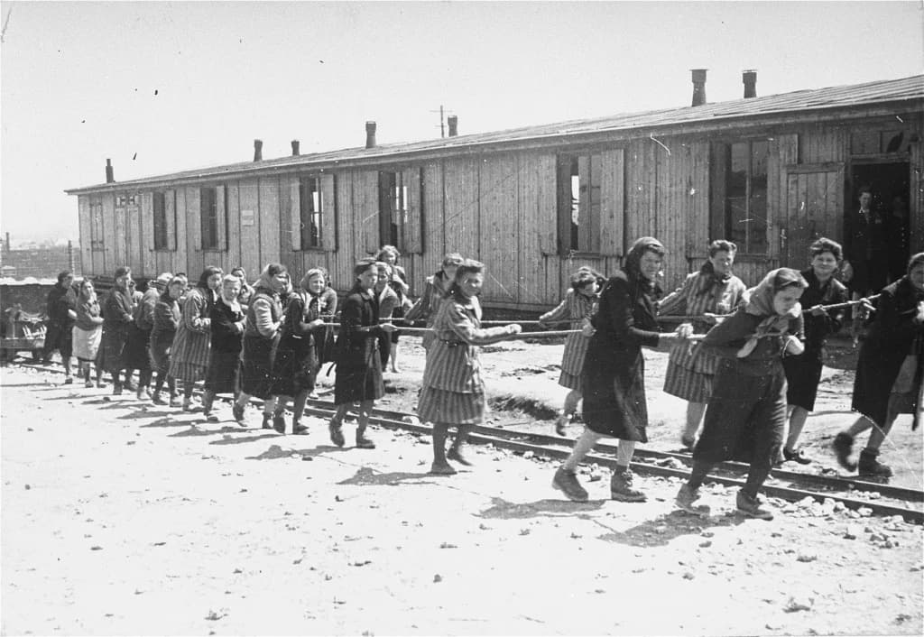 Mulheres vítimas do Holocausto